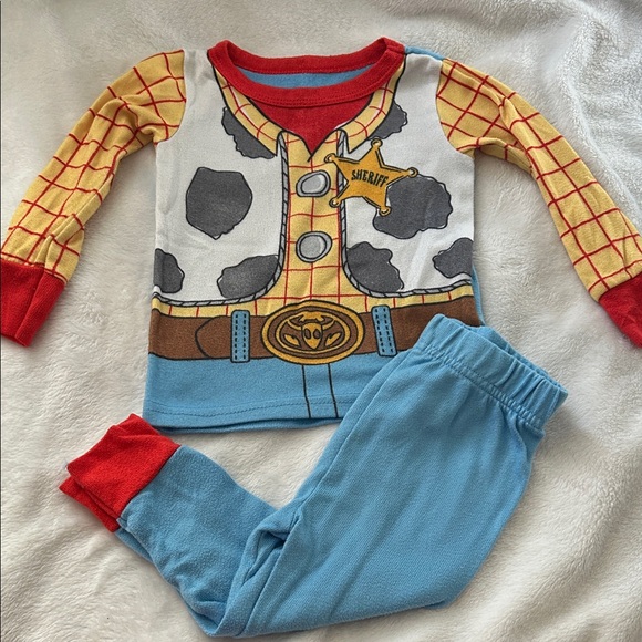 Set of 6 character pajama sets - Picture 2 of 7